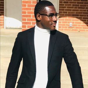 Meet your Posher, Dontrell